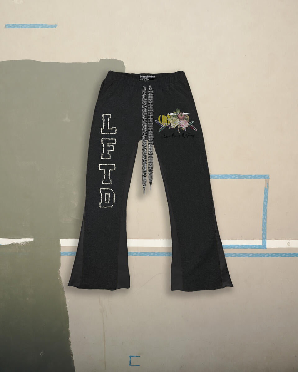 Lifted Anchors Naomi Flare Sweats